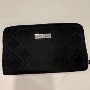 Vera Bradley, black quilted wallet! Perfect condition! Barely used.